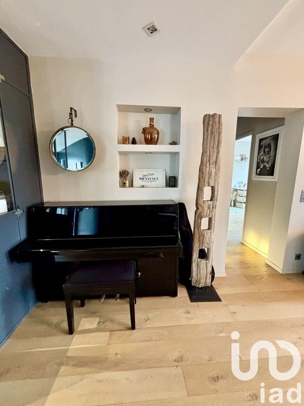 Appartement - 136 m² - 6 pièces