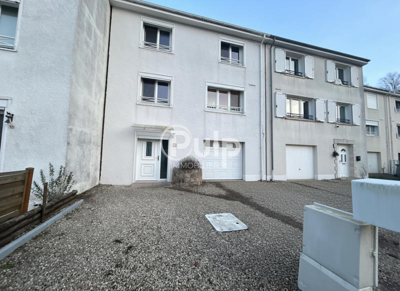 Maison - 113 m² - 6 pièces