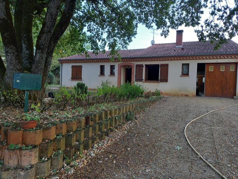 Maison - 110 m² - 6 pièces