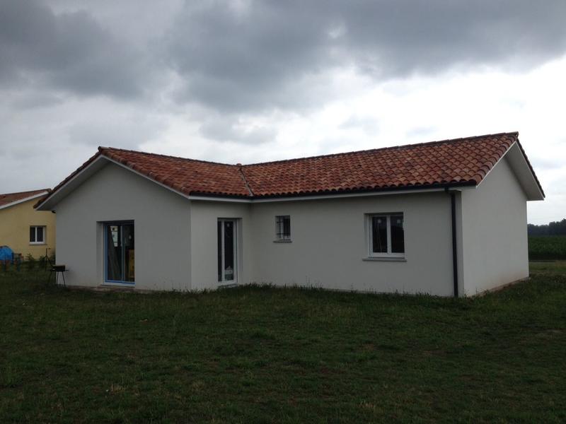 Maison - 80 m² - 4 pièces