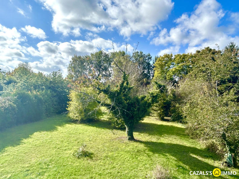 Maison traditionnelle - 204 m² - 9 pièces