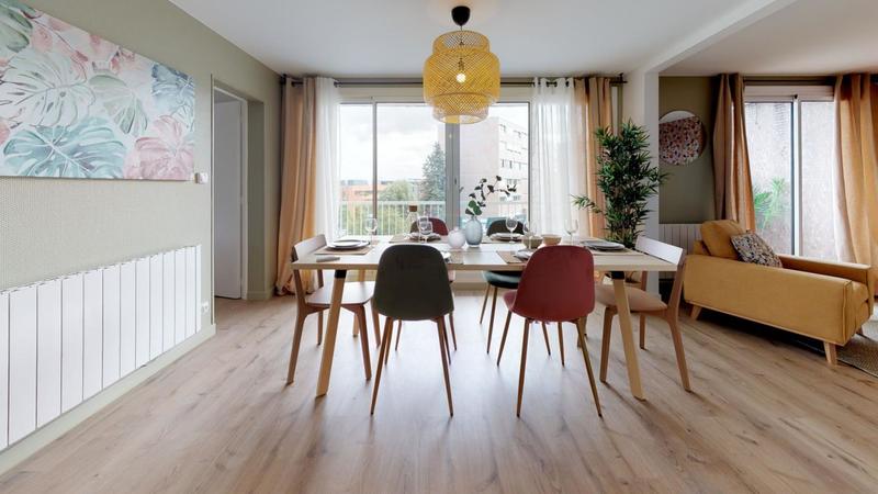 Appartement - 102 m² - 6 pièces