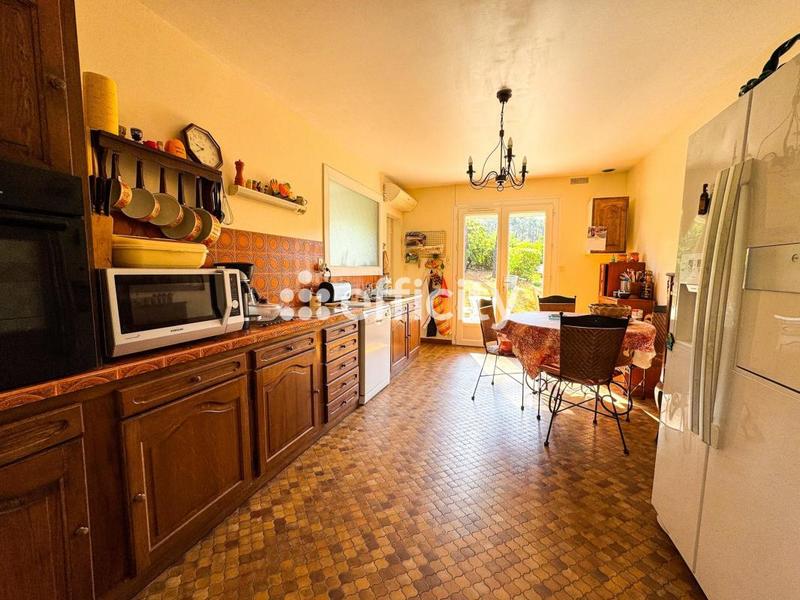 Maison - 145 m² - 5 pièces