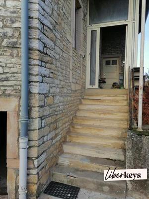 Maison en pierre - 49 m² - 3 pièces