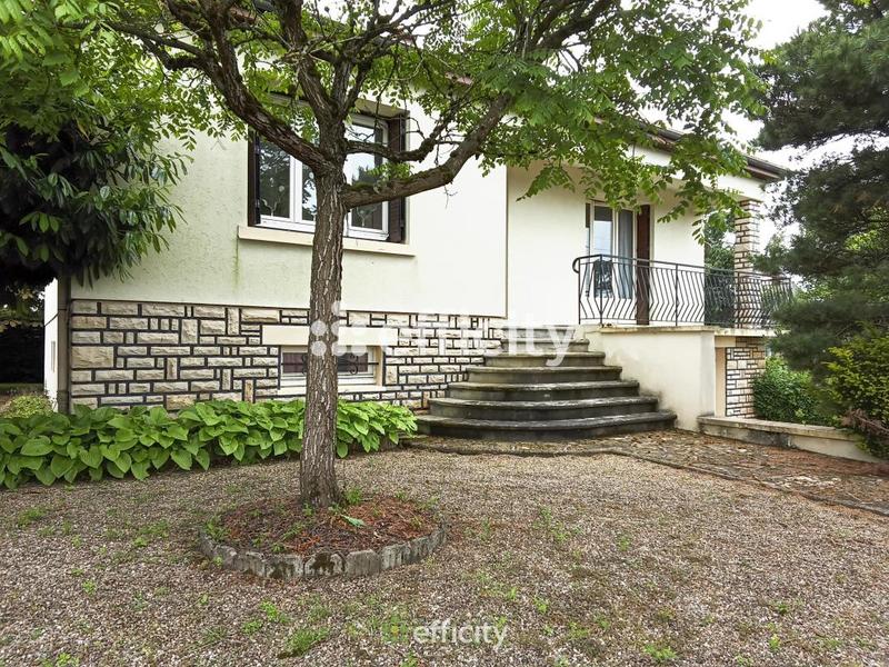 Maison - 95 m² - 4 pièces