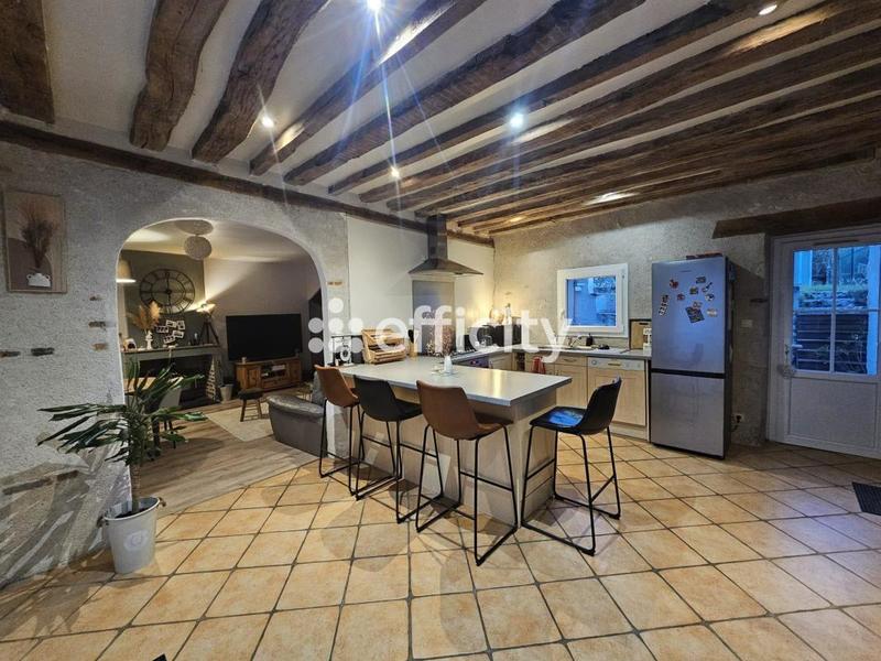 Maison - 90 m² - 4 pièces