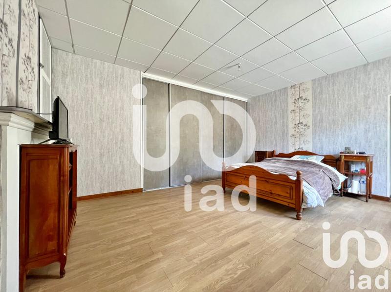 Maison - 180 m² - 7 pièces