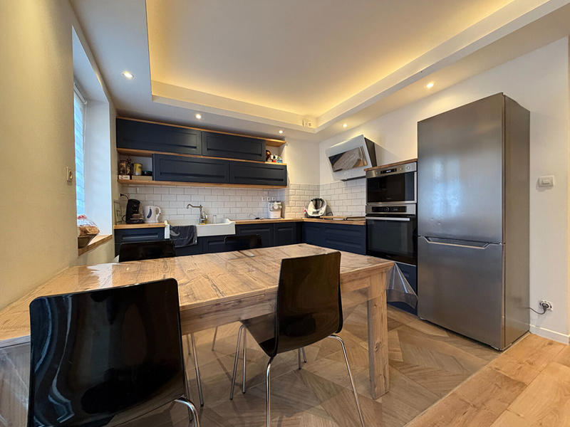 Appartement - 83 m² - 4 pièces