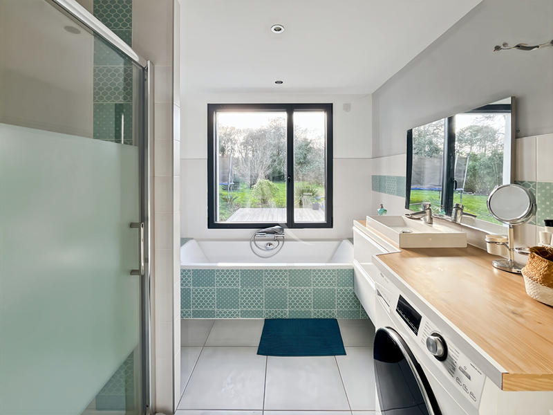 Maison - 133 m² - 6 pièces