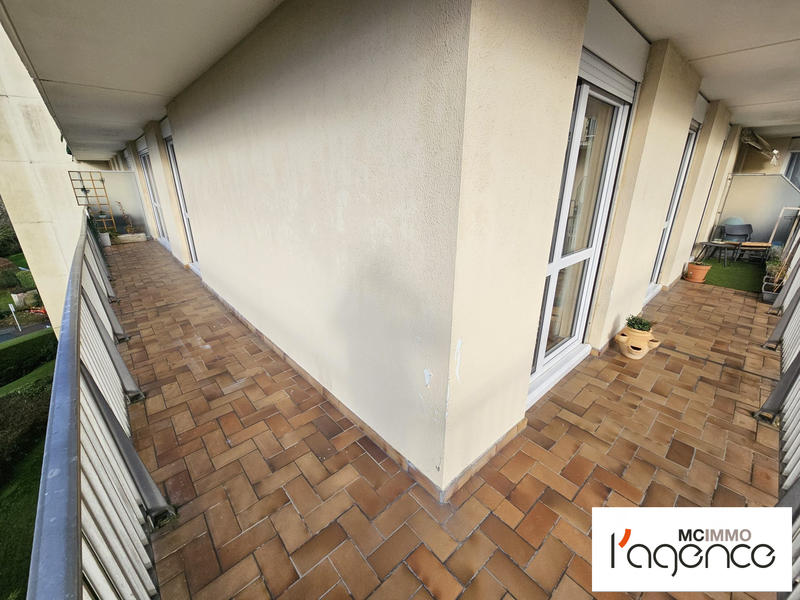 Appartement - 81 m² - 4 pièces