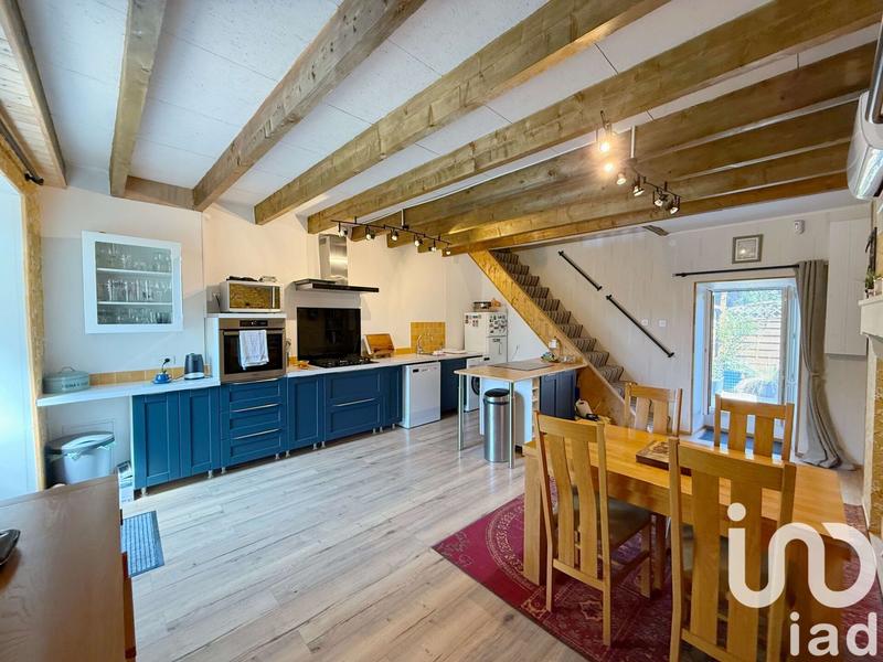 Maison - 102 m² - 4 pièces