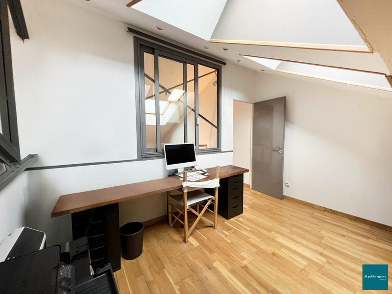 Appartement - 83 m² - 4 pièces