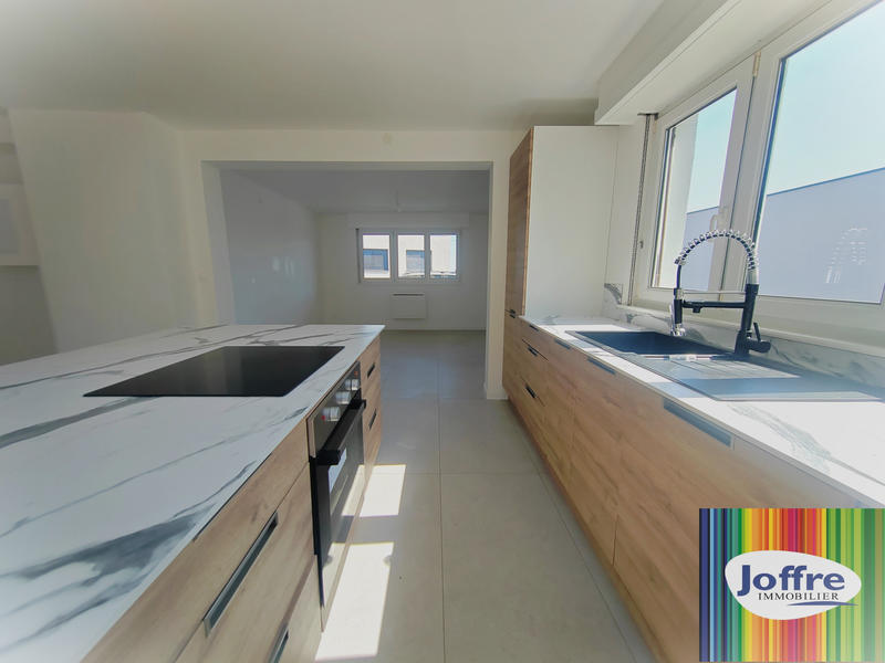 Appartement - 77 m² - 3 pièces