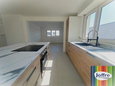 Appartement - 77 m² - 3 pièces