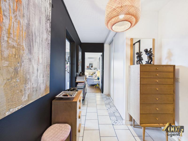 Appartement - 83 m² - 4 pièces