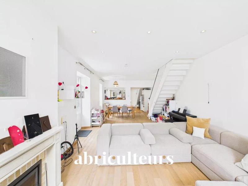 Maison de ville - 135 m² - 4 pièces