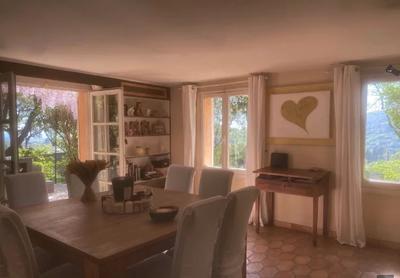 Bastide - 200 m² - 5 pièces