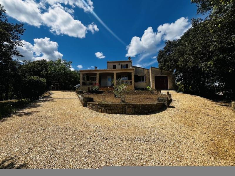 Maison - 126 m² - 4 pièces