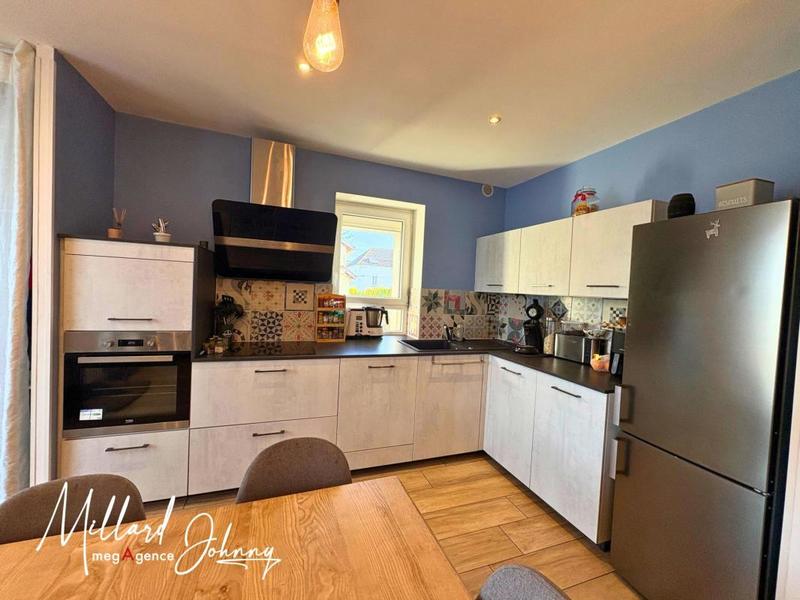 Maison - 75 m² - 4 pièces