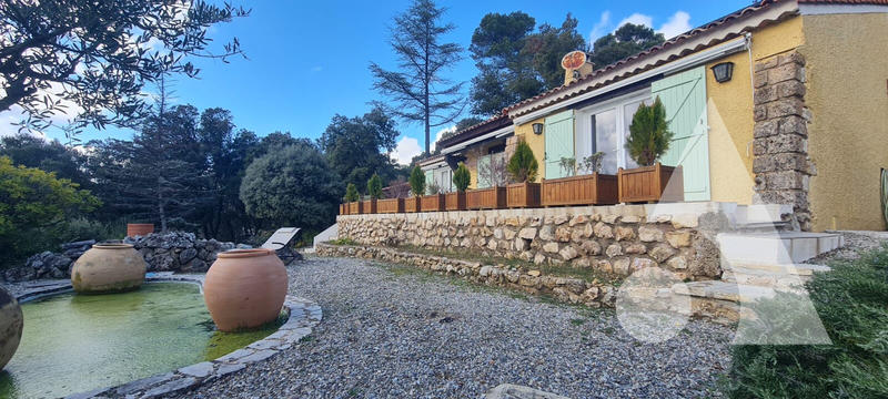 Maison - 92 m² - 3 pièces