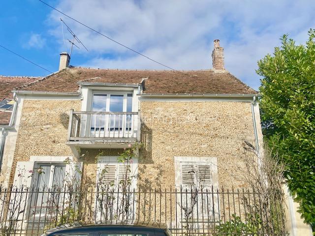 Maison - 184 m² - 11 pièces