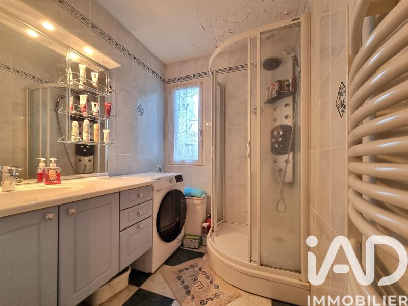 Appartement - 80 m² - 3 pièces