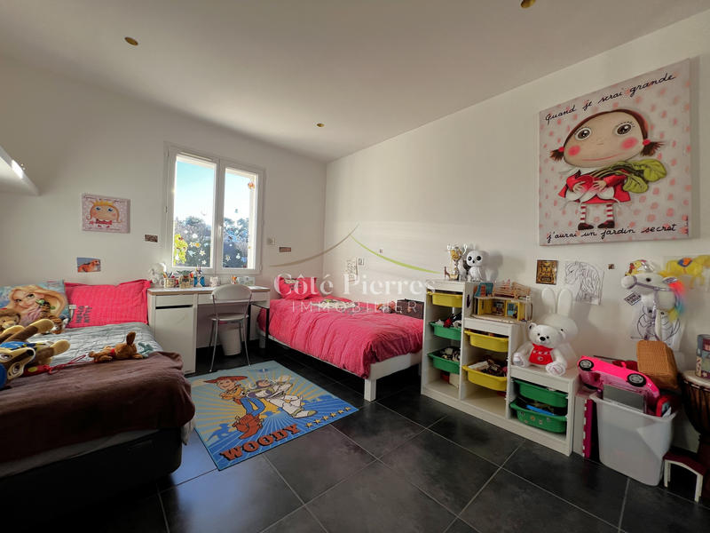 Villa - 140 m² - 6 pièces