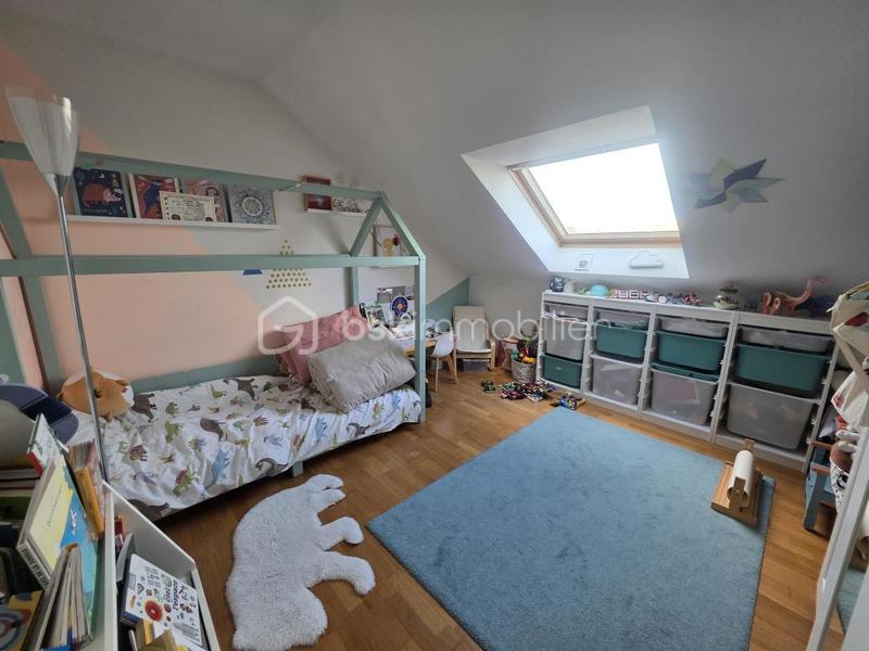 Maison - 103 m² - 4 pièces