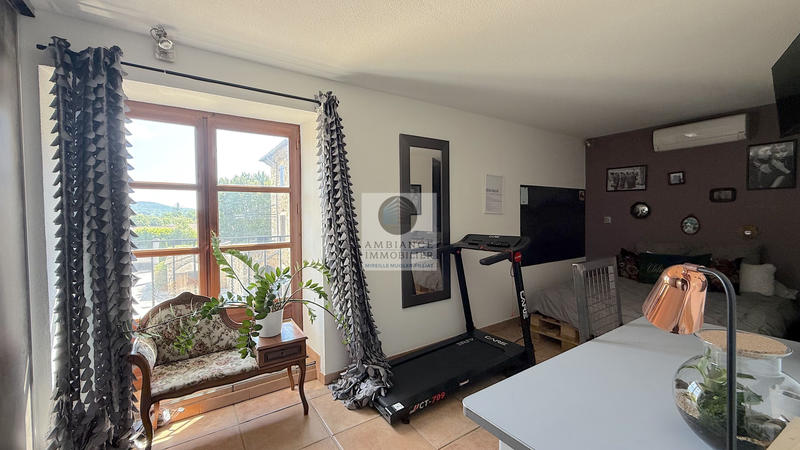 Appartement - 204 m² - 6 pièces