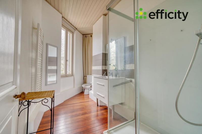 Appartement - 91 m² - 3 pièces