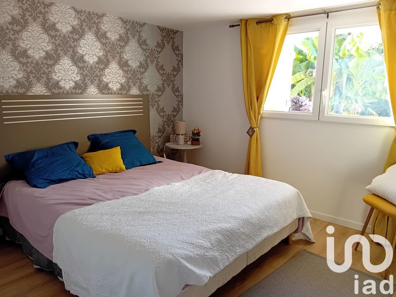 Maison - 205 m² - 9 pièces