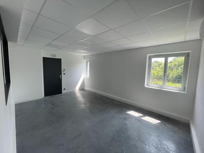 Entrepôt - 268 m²