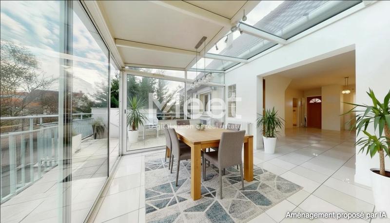 Maison - 127 m² - 7 pièces