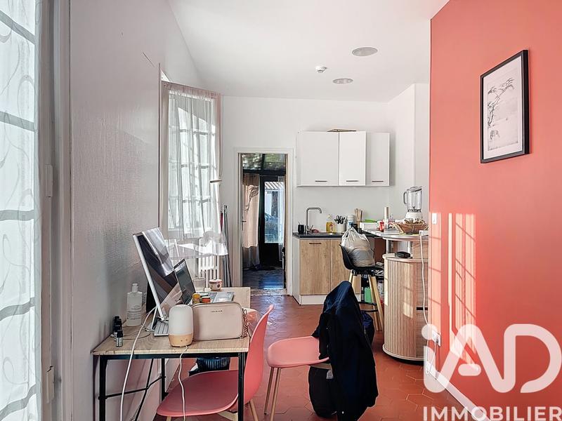 Maison - 244 m² - 10 pièces