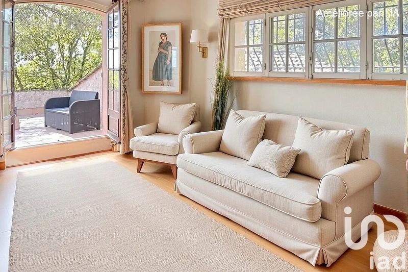 Maison - 194 m² - 6 pièces