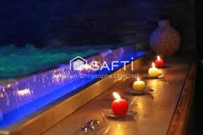 Local commercial - 46 pièces