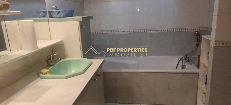 Loft - 160 m² - 5 pièces