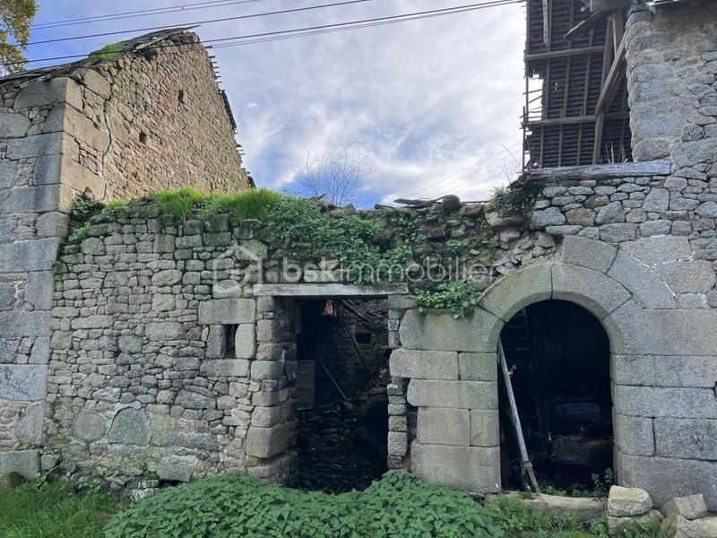 Maison de campagne - 90 m² - 1 pièce