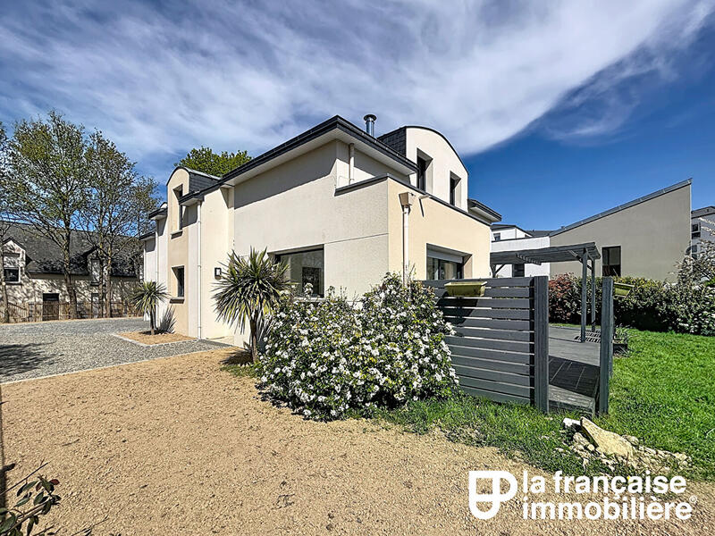 Maison - 150 m² - 7 pièces