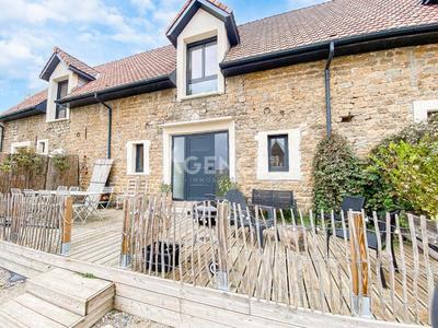 Maison - 318 m² - 17 pièces