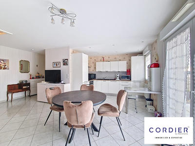 Duplex - 66 m² - 3 pièces