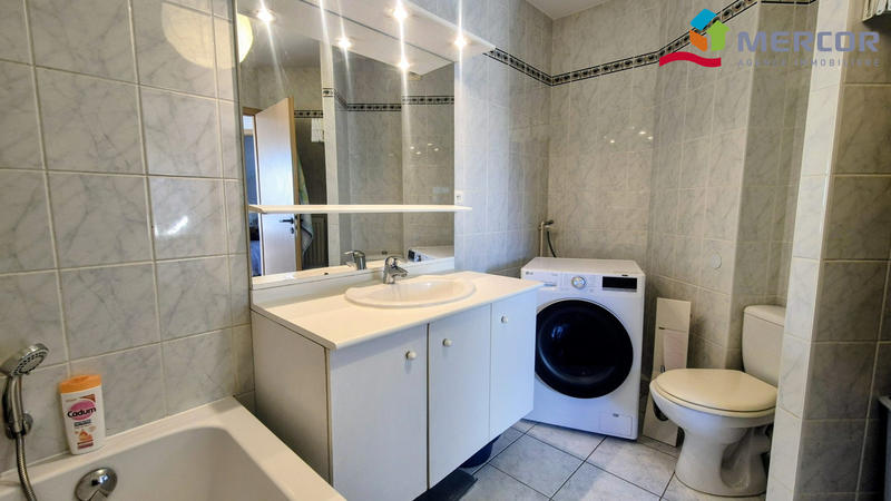 Appartement - 94 m² - 4 pièces