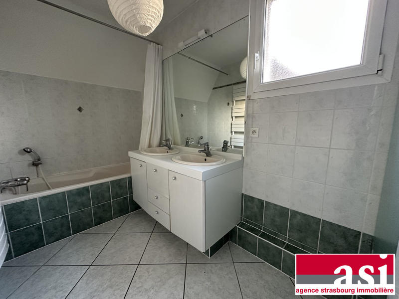 Appartement - 104 m² - 3 pièces