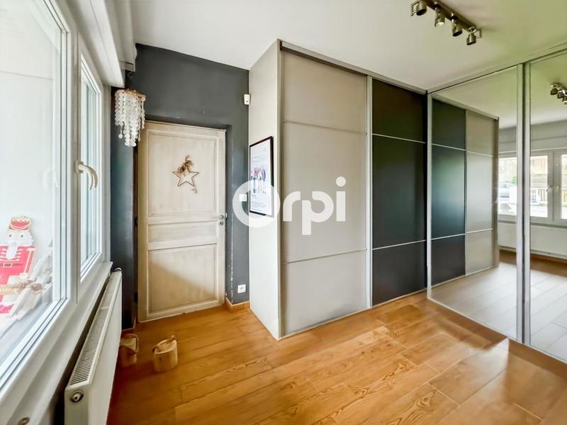 Maison - 174 m² - 5 pièces