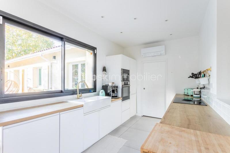 Maison de ville - 260 m² - 8 pièces