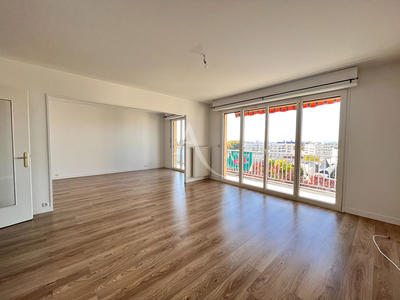 Appartement - 120 m² - 5 pièces