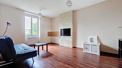 Appartement - 75 m² - 3 pièces