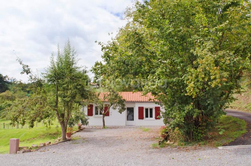 Maison - 376 m² - 14 pièces