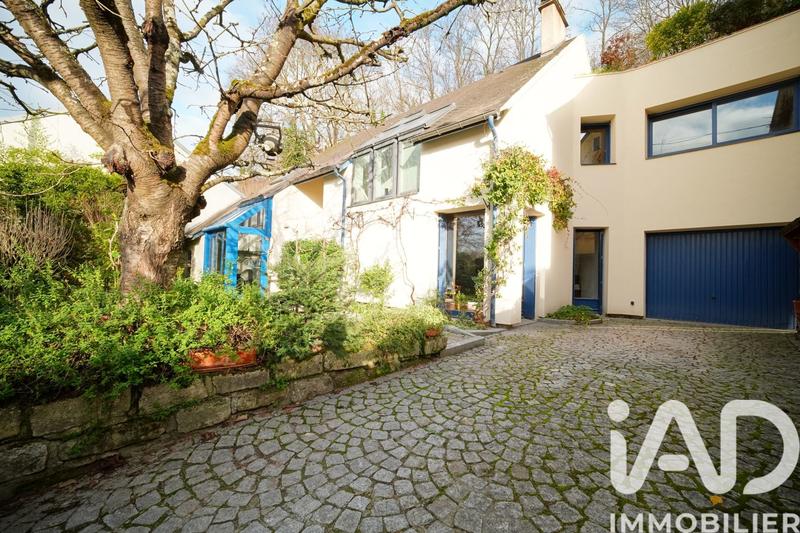 Maison de maîtres - 157 m² - 7 pièces