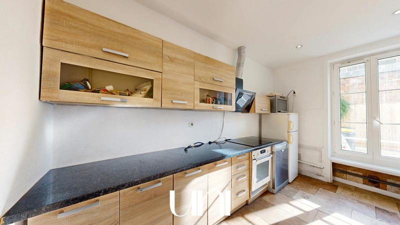 Maison - 86 m² - 4 pièces